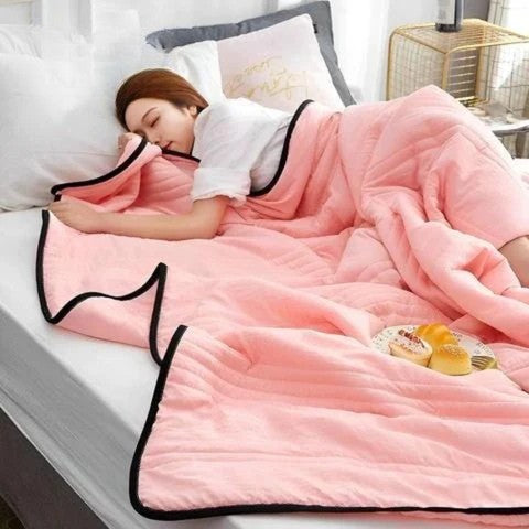 Ice Cooling Cosy Blanket