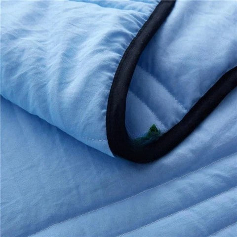 Ice Cooling Cosy Blanket