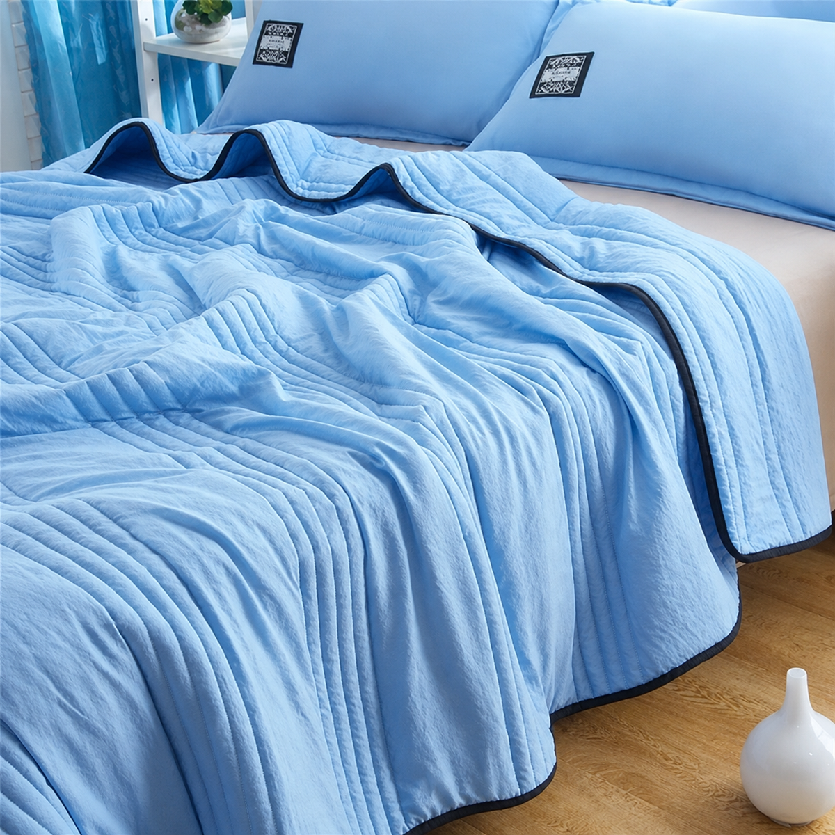 Ice Cooling Cosy Blanket